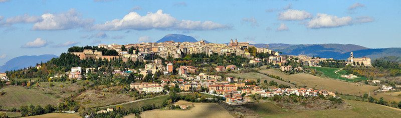 Quarta tappa – Da Muccia o da Camerino a Belforte del Chienti (Via Lauretana)