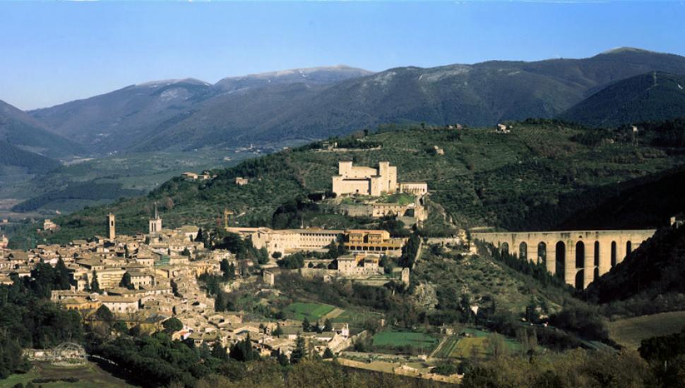Weekend SOUTHERN itinerary from Piediluco to Spoleto